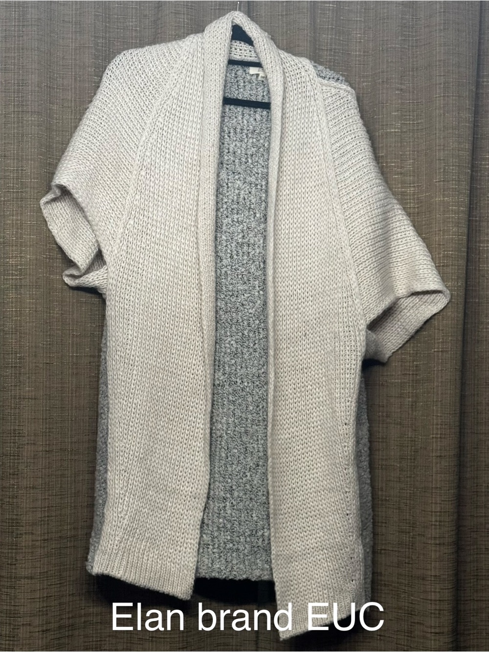 Elan Short Sleeve Open-Front Knit Cardigan in Oatmeal and Heather Gray